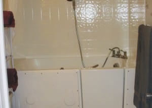 ADA Accessible Bathtub | Greaves Construction